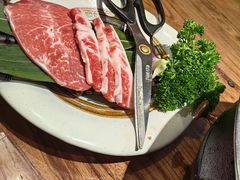 -明洞阿姨·韩式酱蟹烤肉·创意料理(三元桥店)
