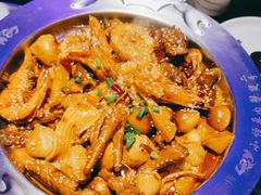 -徐记小怪兽肉蟹煲店(哈西万达金街店)
