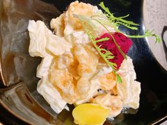 凤梨虾球-穹六人间 people 6(岳阳路店)