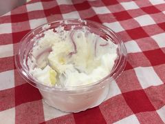 -红宝石·鲜奶小方·海派西点房(南丹店)