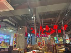 大堂-么肆烤肉·中式自助·烤肉大排档(街道口季佳PAI店)