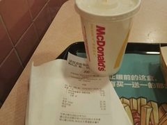 -麦当劳(宝山大厦店)