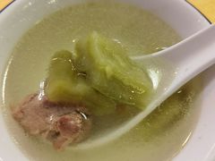 -东方之猪四更烤乳猪(金垦总店)