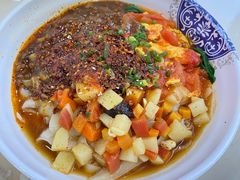 -秋林鸡汤刀削面