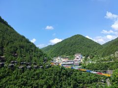 -蝶舞清江·恩施地心谷景区