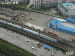 酒店下面的火车-杭州龙禧福朋喜来登酒店