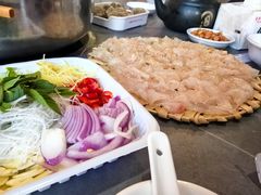 -官塘陈记鱼生·潮汕砂锅粥·牛肉火锅(潮枫路总店)