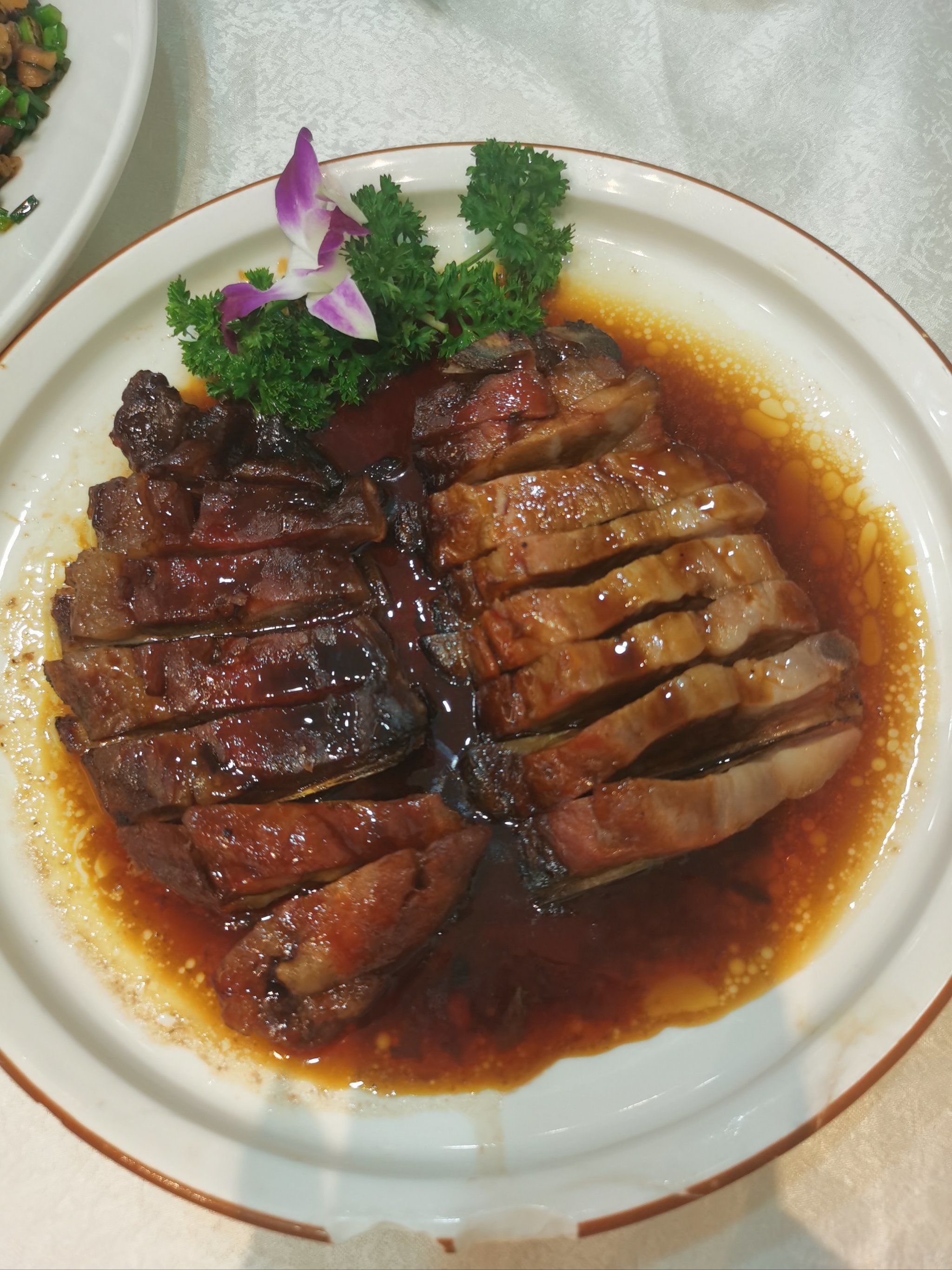 味道不错,环境干净卫生,第一次来体验服务