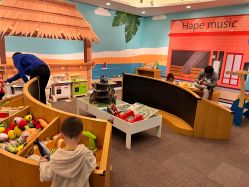 -玩元素·家庭游乐成长中心(香格里拉店)