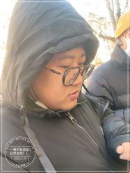 -一東造型烫发染发
