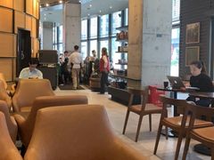 大堂-星巴克臻选(惠州华贸天地1楼店)