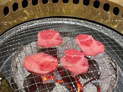 -山川小町·极番烧肉(新地假日广场店)