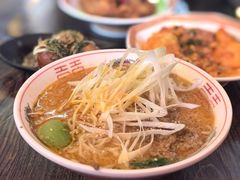-拉面莊夢語＆中华料理八椿