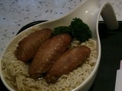 -百威KTV(恒福路店)
