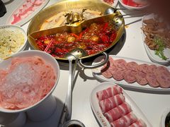 -小龙翻大江文化火锅(宽窄店)