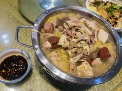 -老码头黑皮肘子锅包肉(文政街店)