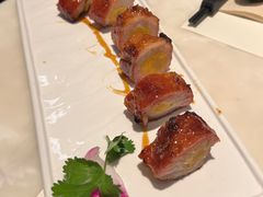 -港丽餐厅(高德置地店)