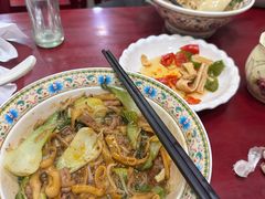 -金杨拉面王小吃面馆·牛三宝面·红烧牛肉粉