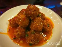 -缪氏川菜(丰盛町店)