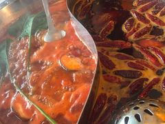 -DaLongYi Hotpot - 大龙燚火锅 - 地道四川老火锅