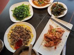 -鑫悦楼煎蟹·16年海鲜大排档