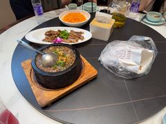 -梅利汴京烤鸭•开封豫菜地标店(东司门店)