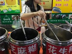 -水街美食城(泛宇邕江一品店)