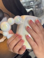 -芊屿芊浔美甲