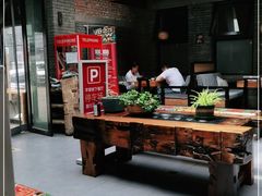-苹果树下艺术餐厅(宋庄店)