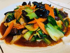 -红樱桃·欢乐餐厅(太原里店)
