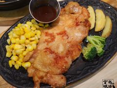-卢家妈妈·西餐厨房(卜蜂中心店)