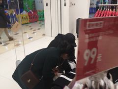 -优衣库(青岛伟东乐客城店)