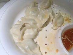 -五谷丰登农家院·地道胶东菜·海鲜烧烤(威海店)