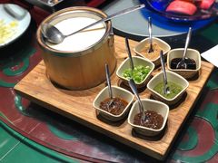 -九十九顶毡房(阜石路店)