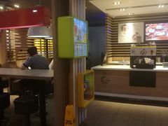 -麦当劳(海岸城店)