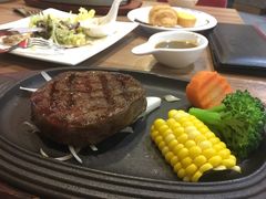 小蜜牛扒-斗牛士牛排餐厅(富力海珠城广场店)