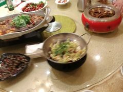 -鲁小三·大骨自助(金山总店)