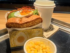 -EGG BOMB(浦东国际机场T1航站楼店)