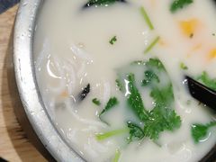 -渔米丰·广府鱼汤米线(光明广场店)