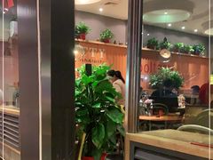 -铁胖子口碑长沙菜·龙虾烧烤(赤岗社区店)