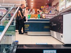 -全家便利店(世贸丽晶城店)