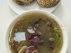 芝麻烧饼-护国寺小吃(和平西街店)