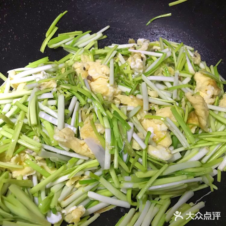 🥢营养美味简单易学的蒜苗炒蛋安利给你们[爱心]