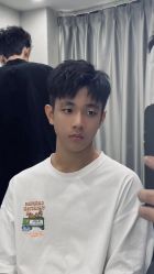 -Nice奈斯形象定制沙龙