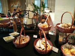 -飨食汇全日制餐厅·昆山皇冠假日酒店(九方店)