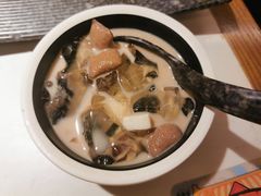 创世纪冰粉-哥老官重庆美蛙鱼头(虹口龙之梦店)