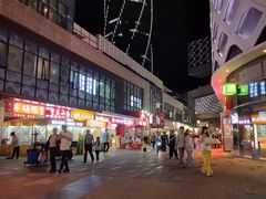-宝龙城(杭州滨江店)