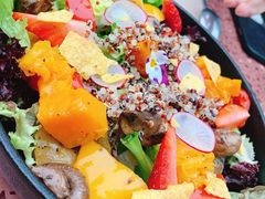烤南瓜藜麦沙拉-La Terre乐田(万象城店)