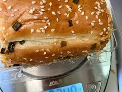-白玉兰食品(中山公园龙之梦店)