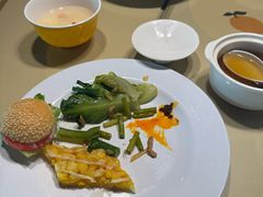 -然一素食餐厅(马利来广场店)